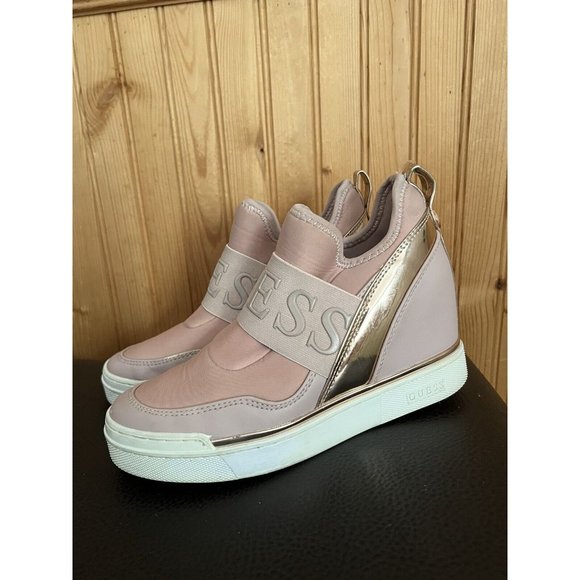 Guess Women’s Pink High Top Sneaker . Limited Edition 6.5 - Picture 2 of 7
